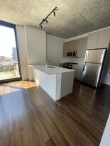 1101 W Fulton Market in Chicago, IL - Building Photo