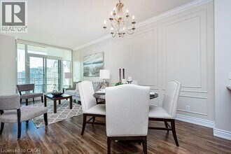 3525 Kariya Dr in Mississauga, ON - Building Photo - Building Photo