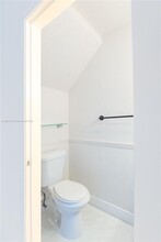 16793 Hemingway Dr in Weston, FL - Building Photo - Building Photo