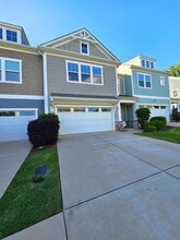 105 Coogan Ln in Greer, SC - Building Photo - Building Photo