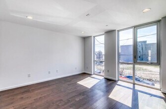 1613 N 7th St, Unit 2 in Philadelphia, PA - Foto de edificio - Building Photo