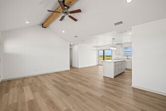 10811 N County Rd 2800 in Lubbock, TX - Building Photo - Building Photo