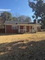 22 Ridgeway Dr in Greenville, SC - Building Photo