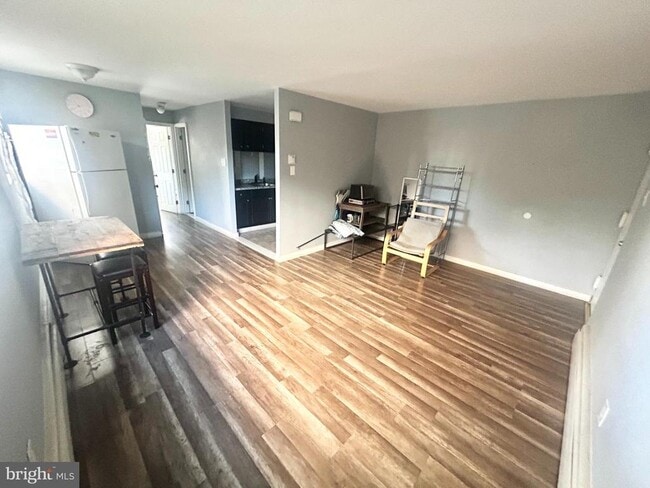 731 Maple Ln
