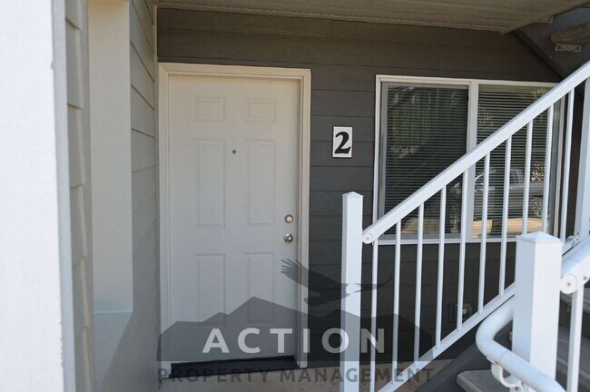 1312 Campbell Ave in Port Angeles, WA - Building Photo - Building Photo