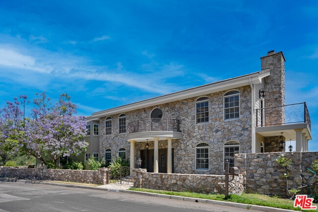 property at 1036 El Medio Ave