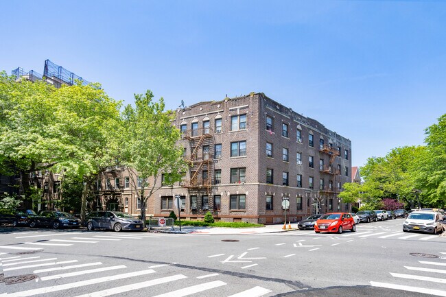 1319 Newkirk Ave in Brooklyn, NY - Building Photo - Building Photo