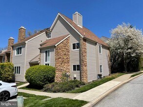 245 Carriage Ct in Chesterbrook, PA - Building Photo - Building Photo