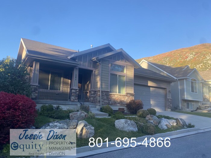 141 Steed Ct in Farmington, UT - Building Photo