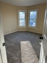 5424 S Stonegate Ave in Springfield, MO - Building Photo - Building Photo