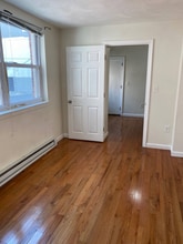 40 Chelsea St, Unit 31-1R in Boston, MA - Building Photo - Building Photo