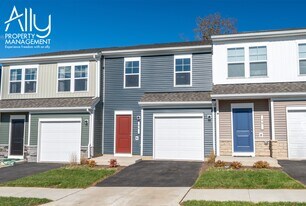 44 Sophie Kathryn Dr in Barboursville, VA - Building Photo