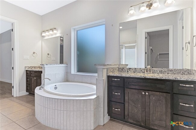 620 Carriage House in Spring Branch, TX - Building Photo - Building Photo