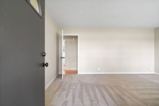 3086 TN-76 in Adams, TN - Building Photo - Building Photo