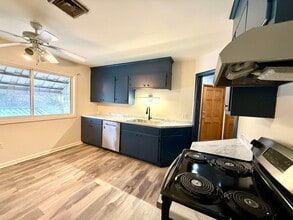 33 Grandview Dr in Hummelstown, PA - Building Photo - Building Photo