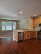 3504 Hepburn St NE in Lacey, WA - Building Photo - Building Photo