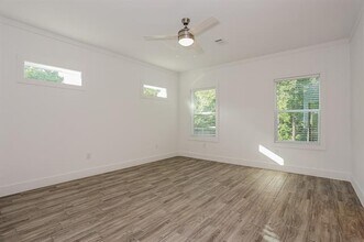 4330 Fernwood Ave in Dallas, TX - Building Photo - Building Photo