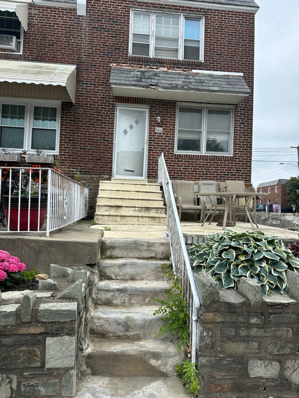 property at 1100 Alcott St