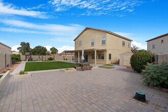 19676 N Locke Ct in Maricopa, AZ - Building Photo - Building Photo