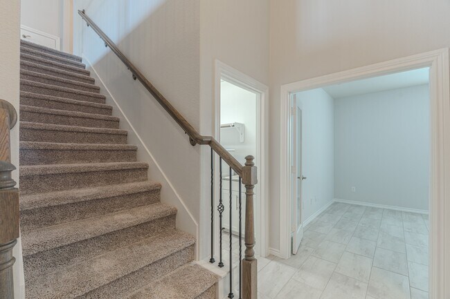 property at 59 Pioneer Canyon Pl