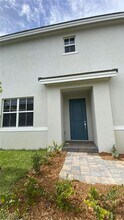 125 SW 171st Wy in Pembroke Pines, FL - Building Photo - Building Photo