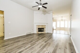 1405 Shetland Dr in Southaven, MS - Building Photo - Building Photo