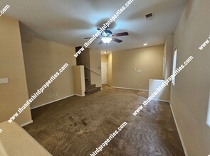 5532 Valle Alegre Pl NW in Albuquerque, NM - Foto de edificio - Building Photo