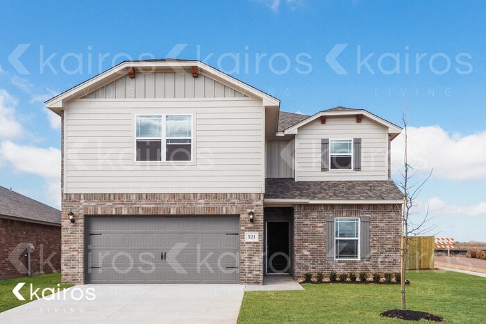 521 St James Pl in Newcastle, OK - Building Photo