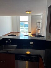 1701 Sunset Harbour Dr, Unit L704 in Miami Beach, FL - Building Photo - Building Photo