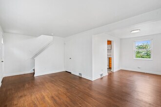 5034 Ampere St in Pittsburgh, PA - Building Photo - Building Photo