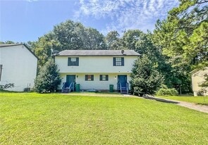 5022 Hawthorne Ct in Smyrna, GA - Building Photo