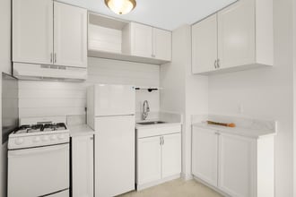 3308 Girard Ave S in Minneapolis, MN - Building Photo - Building Photo