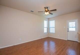 1426 Piedmont Dr in Mansfield, TX - Building Photo - Building Photo