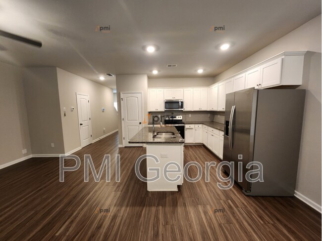 315 Skipjack Ct in Covington, GA - Building Photo - Building Photo