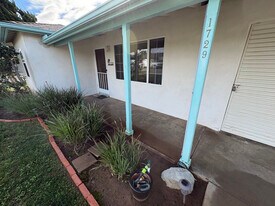 1729 S Clementine St in Oceanside, CA - Building Photo