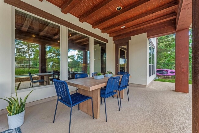 property at 19 Paloma Bend Pl
