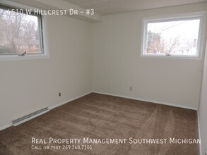 4510 W Hillcrest Dr in Berrien Springs, MI - Building Photo - Building Photo