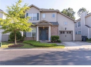 430 Blue Beech Way in Chesapeake, VA - Building Photo - Building Photo