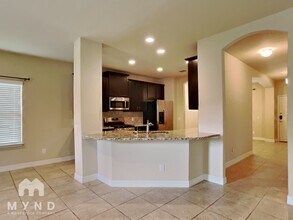 642 Fort Concho in San Antonio, TX - Foto de edificio - Building Photo