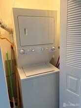 1304 Cricket Ln in Woodbridge Township, NJ - Building Photo - Building Photo