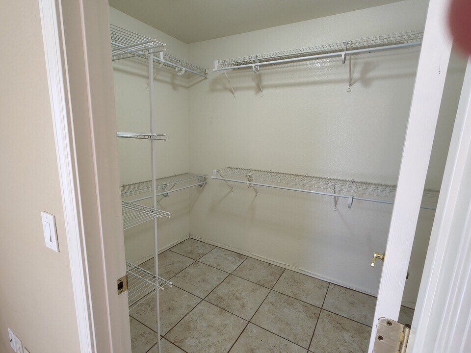 21504 N 74th Ln in Glendale, AZ - Building Photo