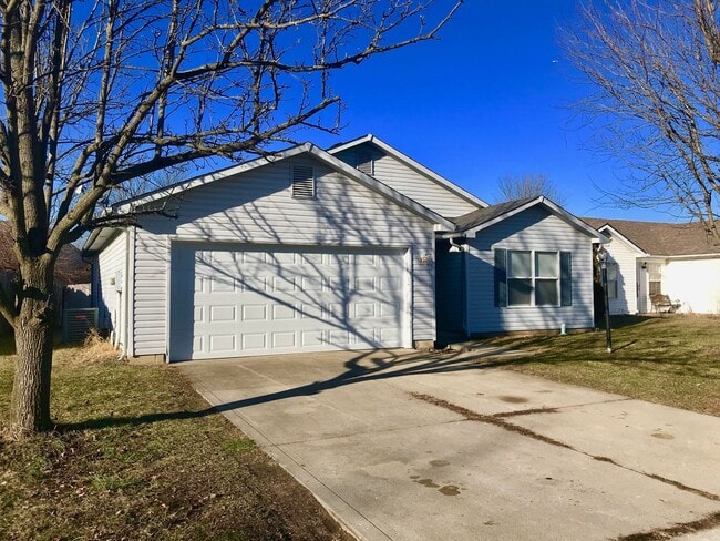 5016 Seerley Creek Rd in Indianapolis, IN - Building Photo - Building Photo