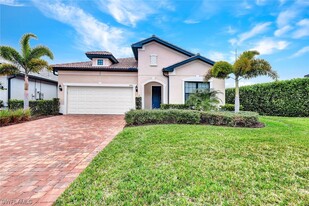 6787 Winding Cypress Dr