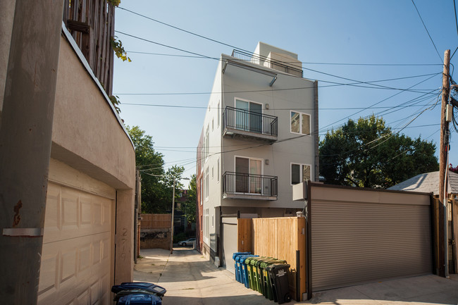 Lanier Condos in Washington, DC - Building Photo - Building Photo