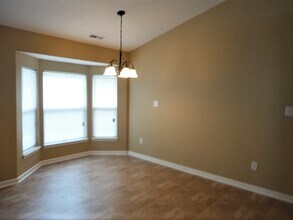 12293 Driftstone Dr in Fishers, IN - Building Photo - Building Photo