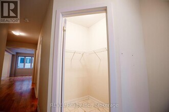 16 Stern Dr in Welland, ON - Building Photo - Building Photo