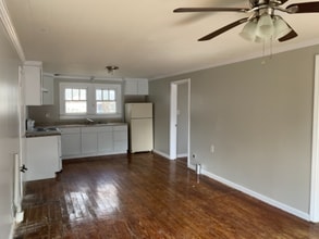 911 E Ash St in Crowley, LA - Building Photo - Building Photo