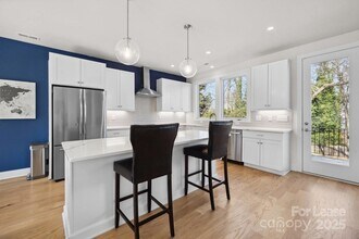 1553 Pinecrest Ave in Charlotte, NC - Building Photo - Building Photo