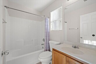 4790 Greencombe Ct in Las Vegas, NV - Building Photo - Building Photo