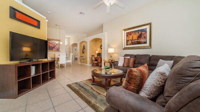 8190 Fan Palm Way-Unit -ID1246675P in Kissimmee, FL - Foto de edificio - Building Photo